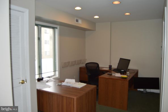 1410 Crain Hwy N, Glen Burnie, MD 21061